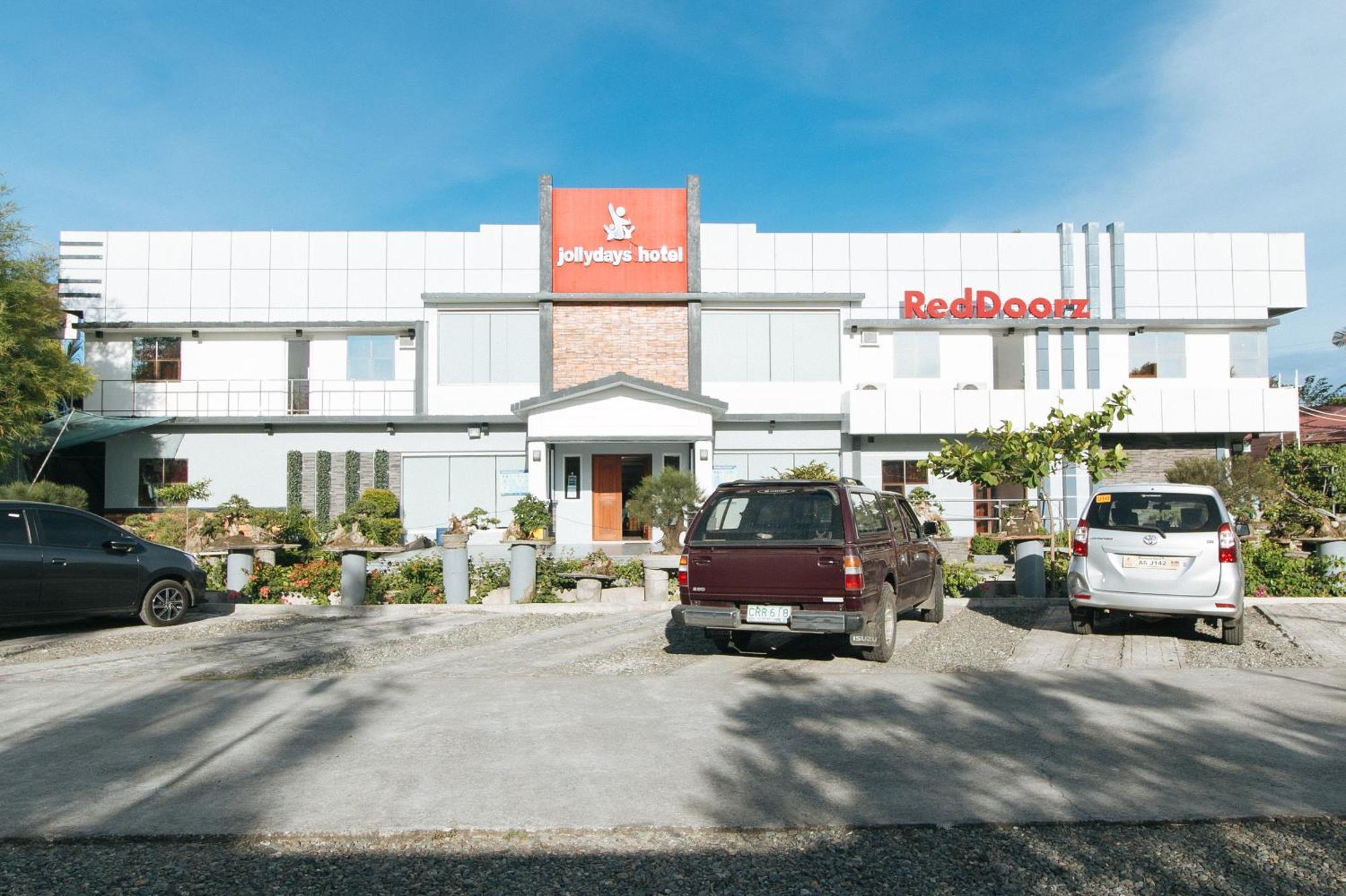 Reddoorz Plus @ Jollydays Hotel Nueva Ecija San Jose  外观 照片